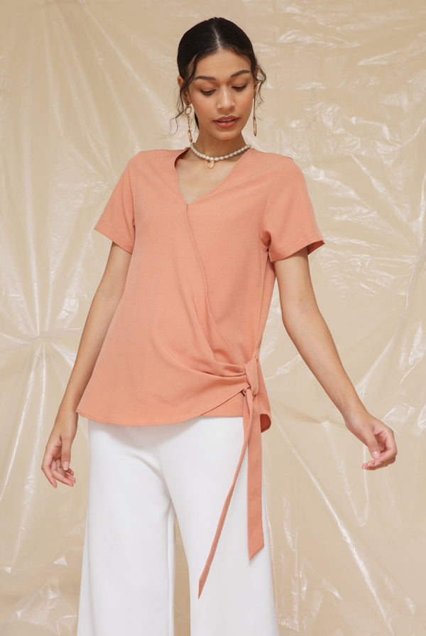 Denise Blouse Peach