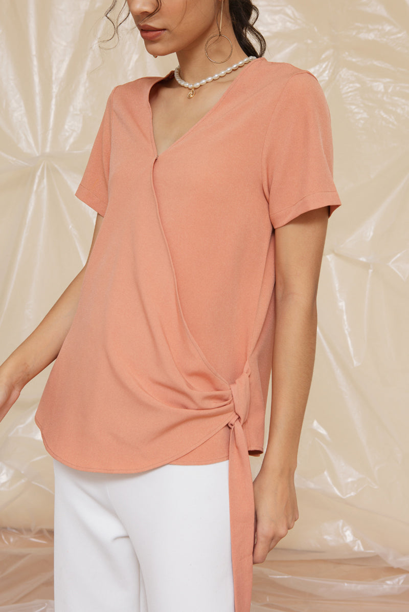 Denise Blouse Peach